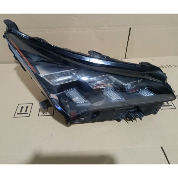 Lexus NX 200 three beam LED headlights