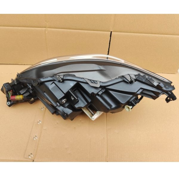 Lexus LS460 three beam headlights
