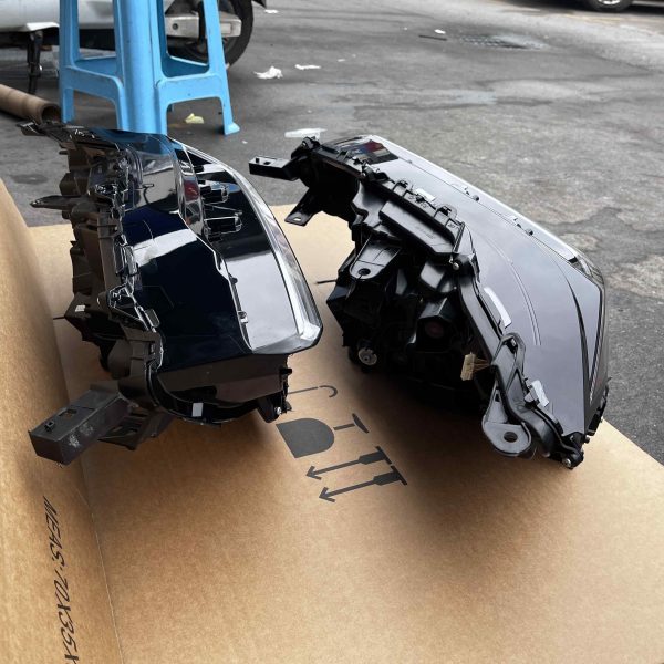 ZB4X original headlights