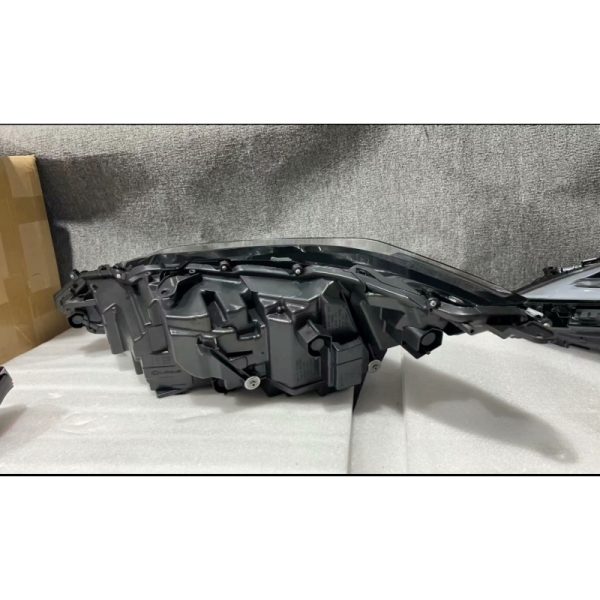 Lexus RX LED headlights - Image 6