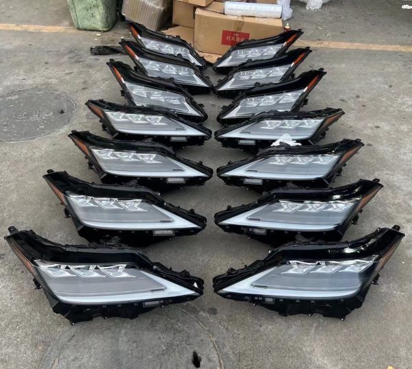 Lexus RX LED headlights