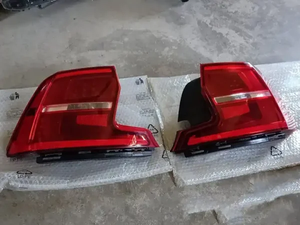 Volvo S90 LED tail lights