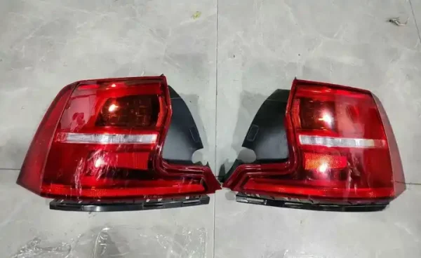 Volvo S90 LED tail lights