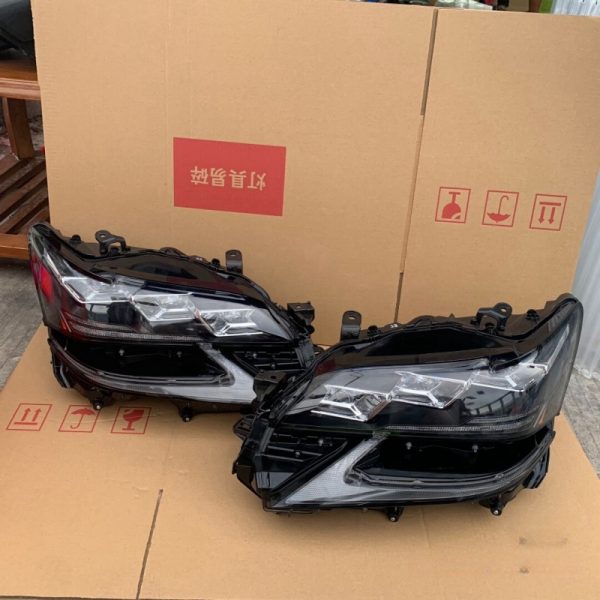 Lexus GS Original LED headlights